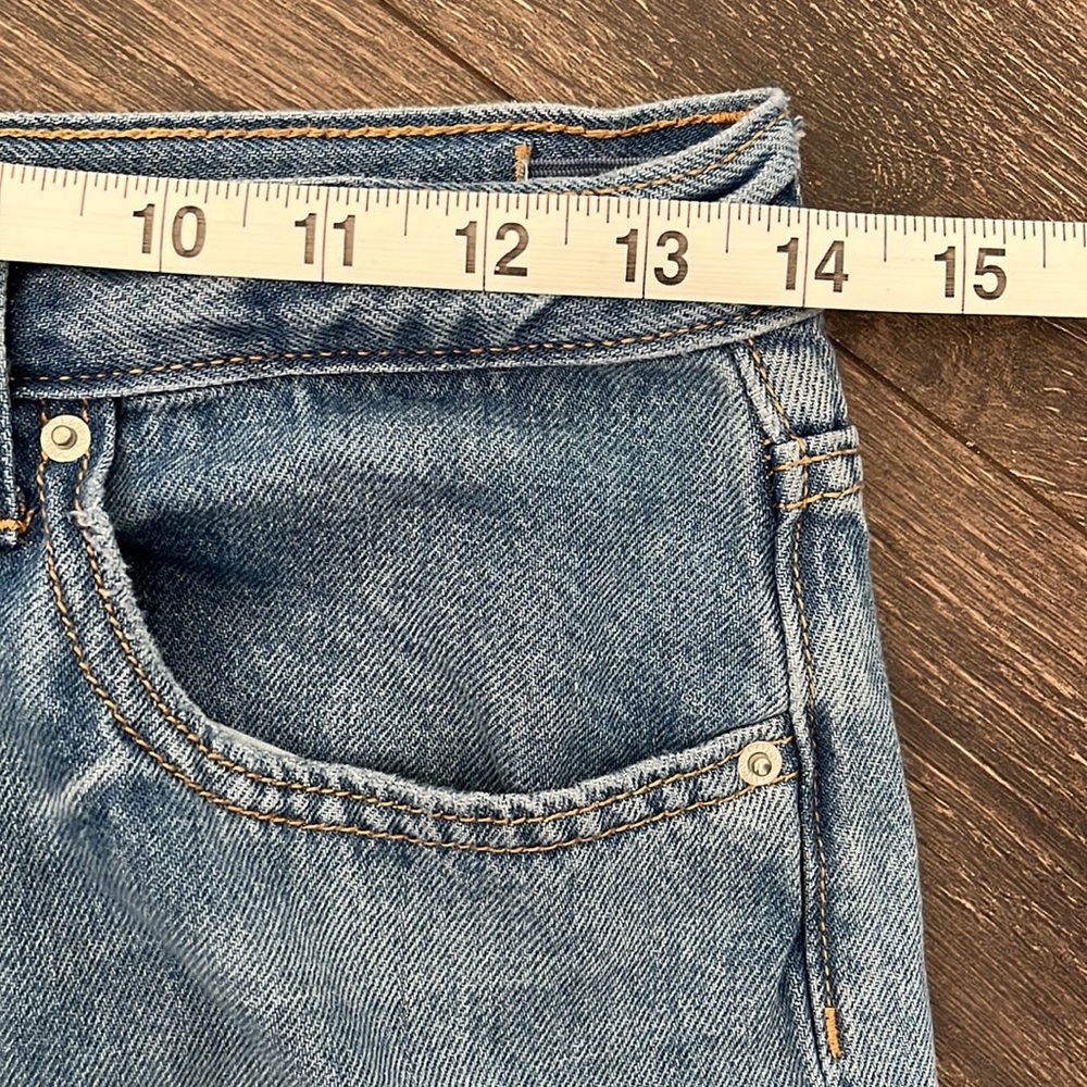 Old Navy High Rise Jeans - Picture 9 of 12